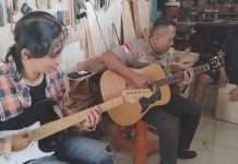 Pembuat Gitar Akustik Asli Pribumi Kota Batu Harapkan Bantuan Pemerintah