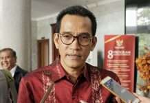 Refly Harun Usulkan Tim Independen Telusuri Riwayat Pendidikan dan Latar Belakang Jokowi