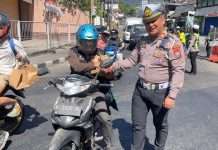Tingkatkan Kesadaran Pengguna Jalan Satlantas Polres Batu Gelar Sosialisasi Kamseltibcarlantas