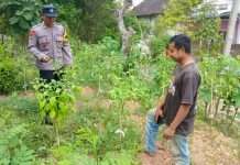 Bhabinkamtibmas Polres Madiun Dorong Warga Optimalkan Lahan untuk Ketahanan Pangan